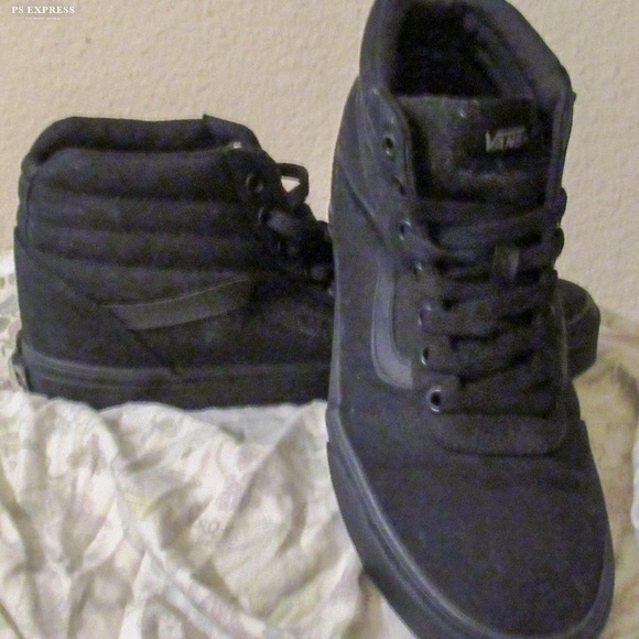 Vans - Picture 7 of 7